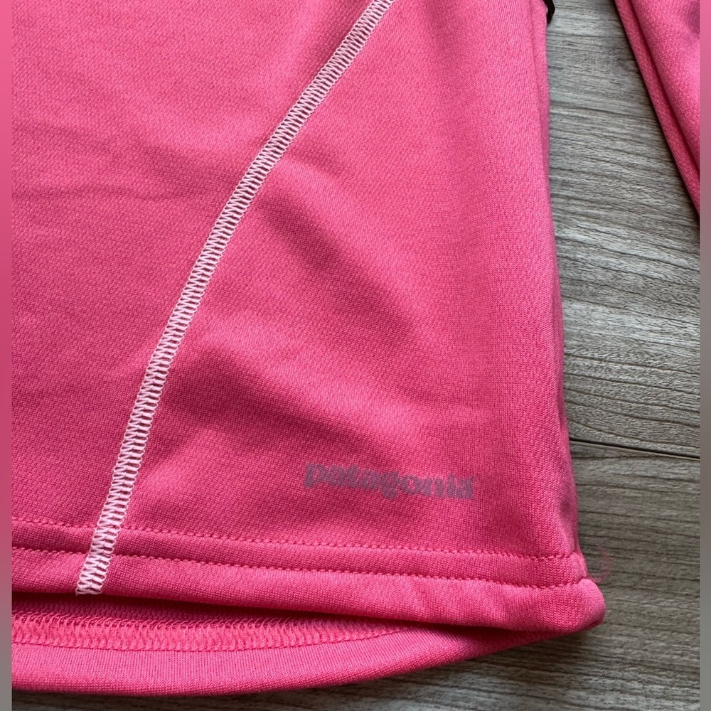 Patagonia® Women’s Sunshade Crew pull over shirt Style #52650 Size Medium Pink - Picture 2 of 9